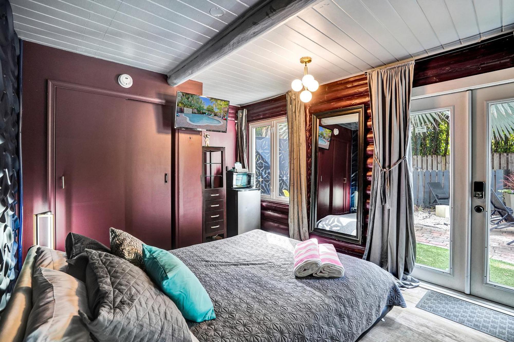 Kiki 3 - Men'S Clothing Optional Guest Houses Wilton Manors Εξωτερικό φωτογραφία